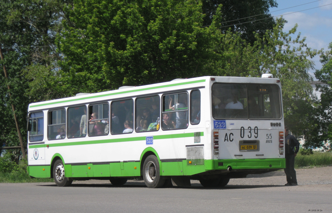 Omsk region, LiAZ-5256.45 Nr. 523
