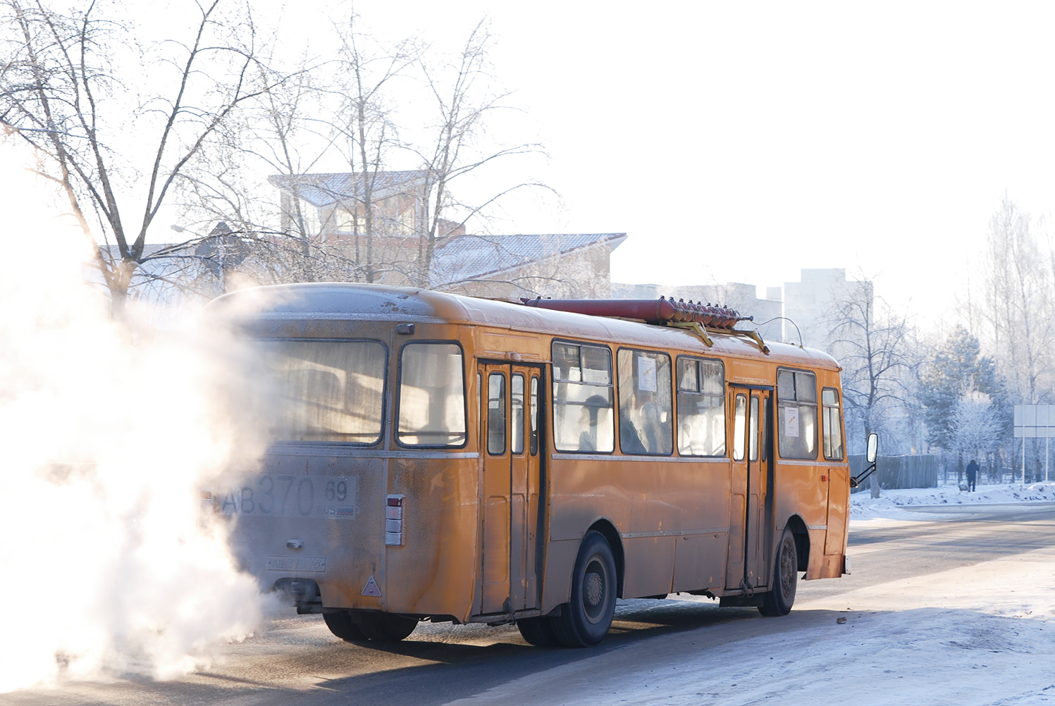 Тверская область, ЛиАЗ-677М № АВ 370 69