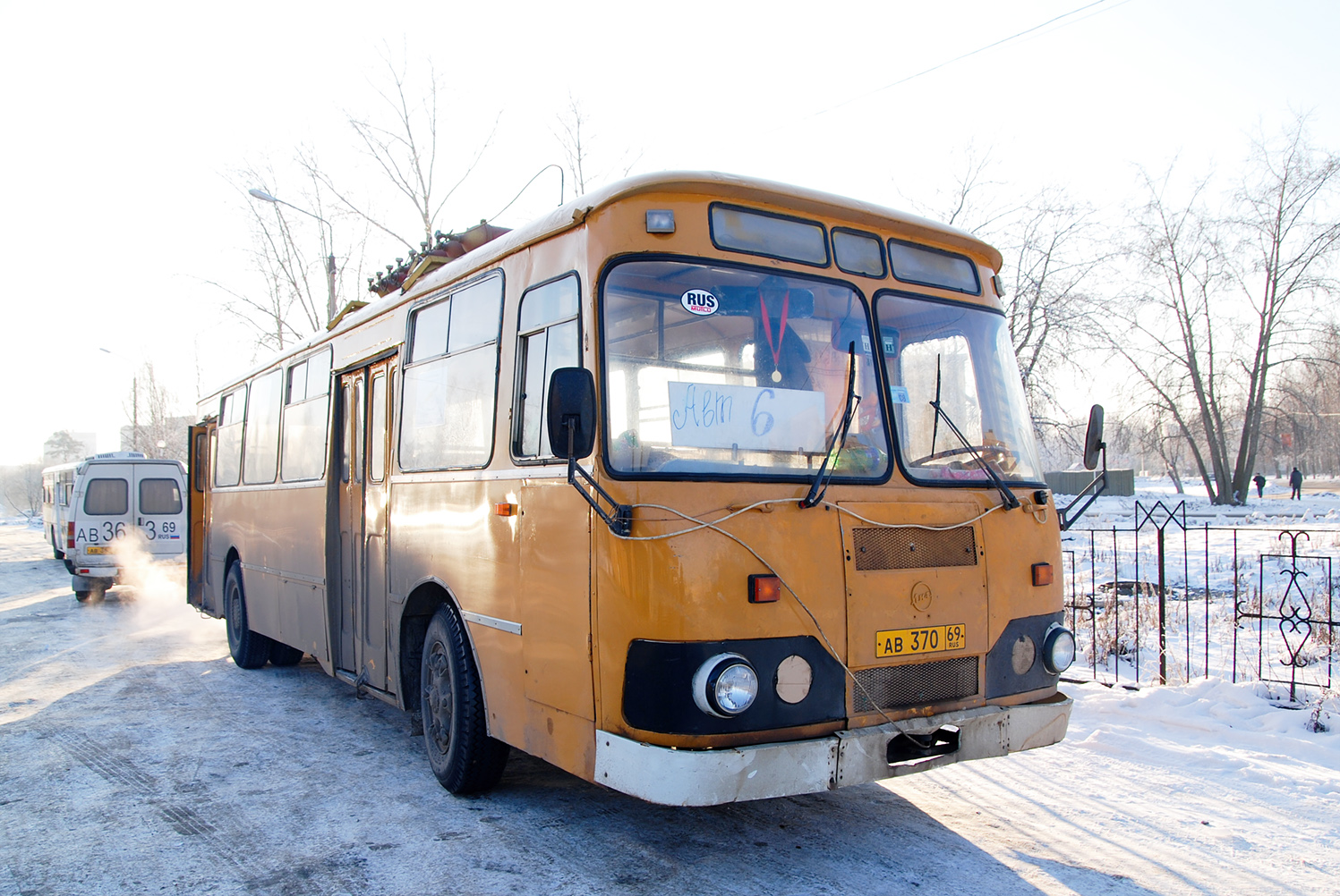 Тверская область, ЛиАЗ-677М № АВ 370 69