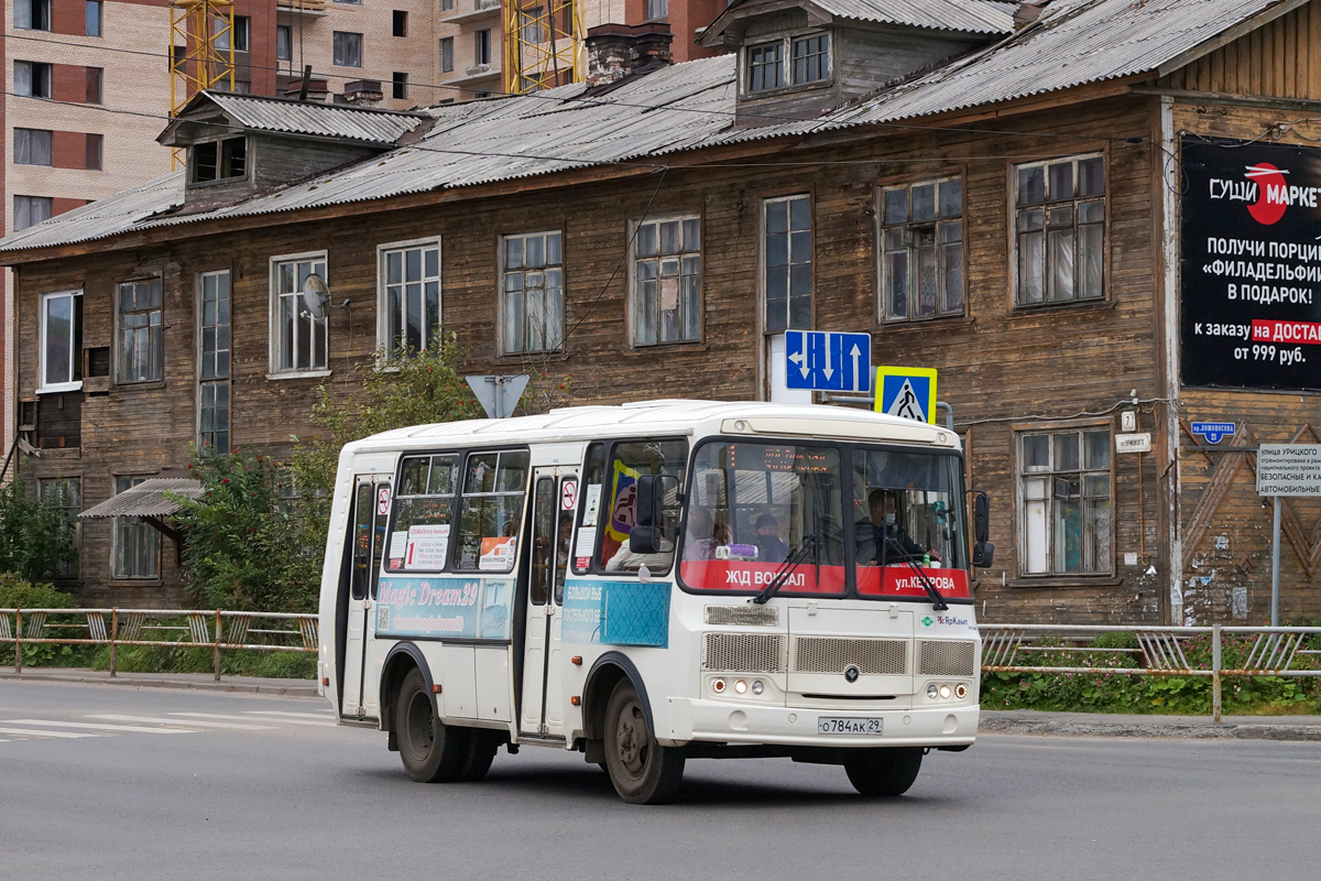 Архангельская вобласць, ПАЗ-320540-22 № О 784 АК 29