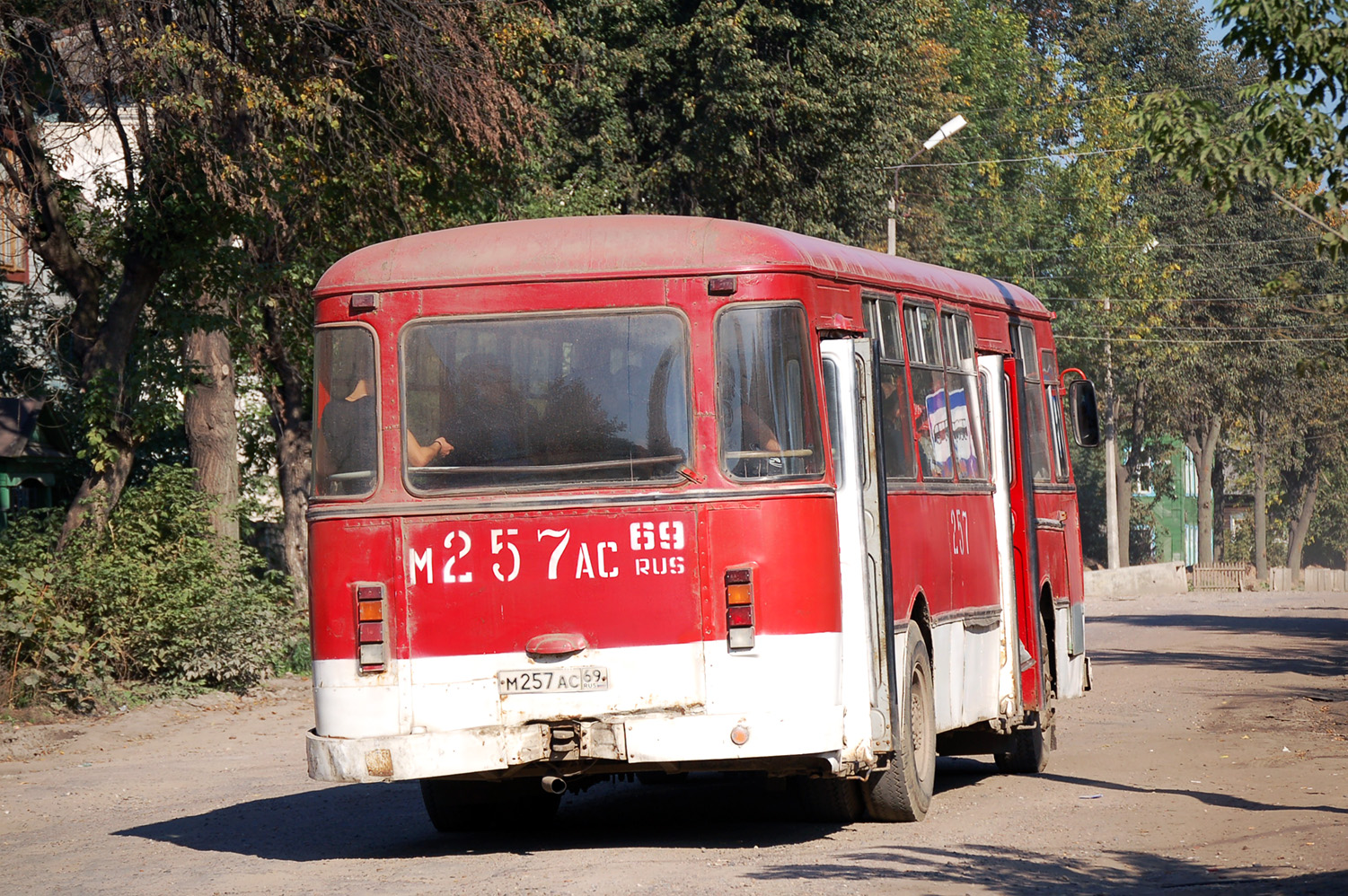 Тверская область, ЛиАЗ-677М № М 257 АС 69