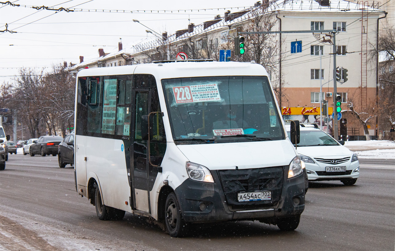 Башкортостан, ГАЗ-A64R42 Next № А 454 АС 702