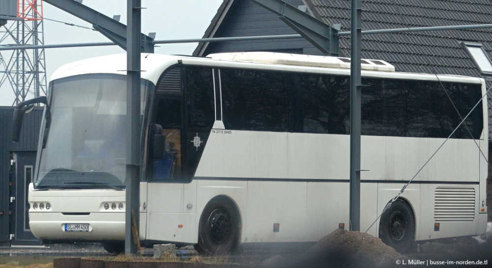 Шлезвиг-Гольштейн, Neoplan N313SHD Euroliner № SL-MM 450
