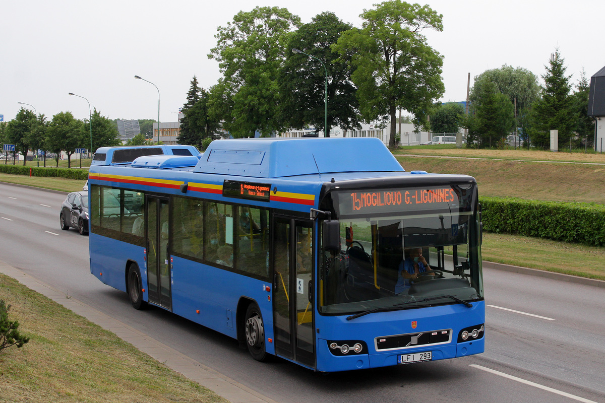 Литва, Volvo 7700 CNG № LFI 293