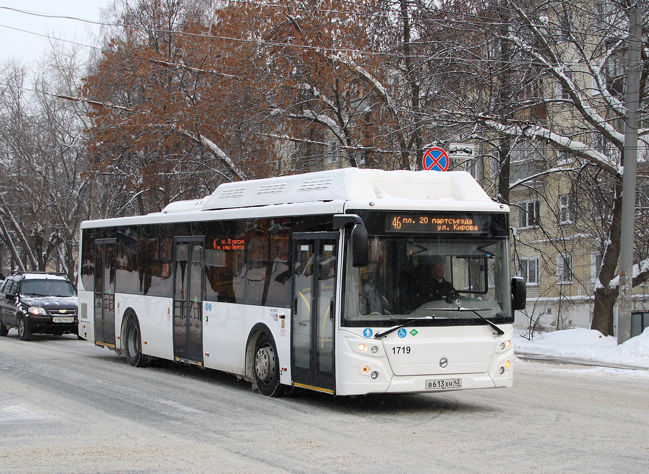 Кировская область, ЛиАЗ-5292.67 (CNG) № х719