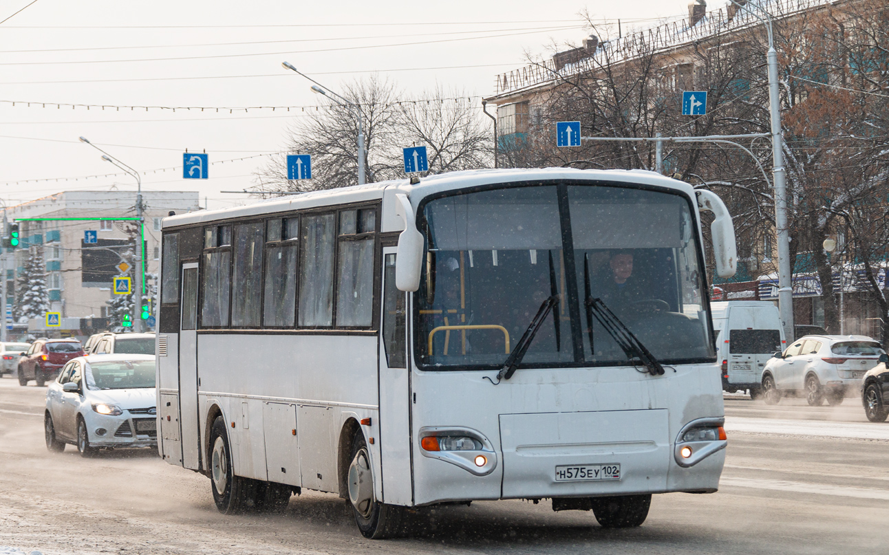 Башкортостан, КАвЗ-4238-02 № Н 575 ЕУ 102