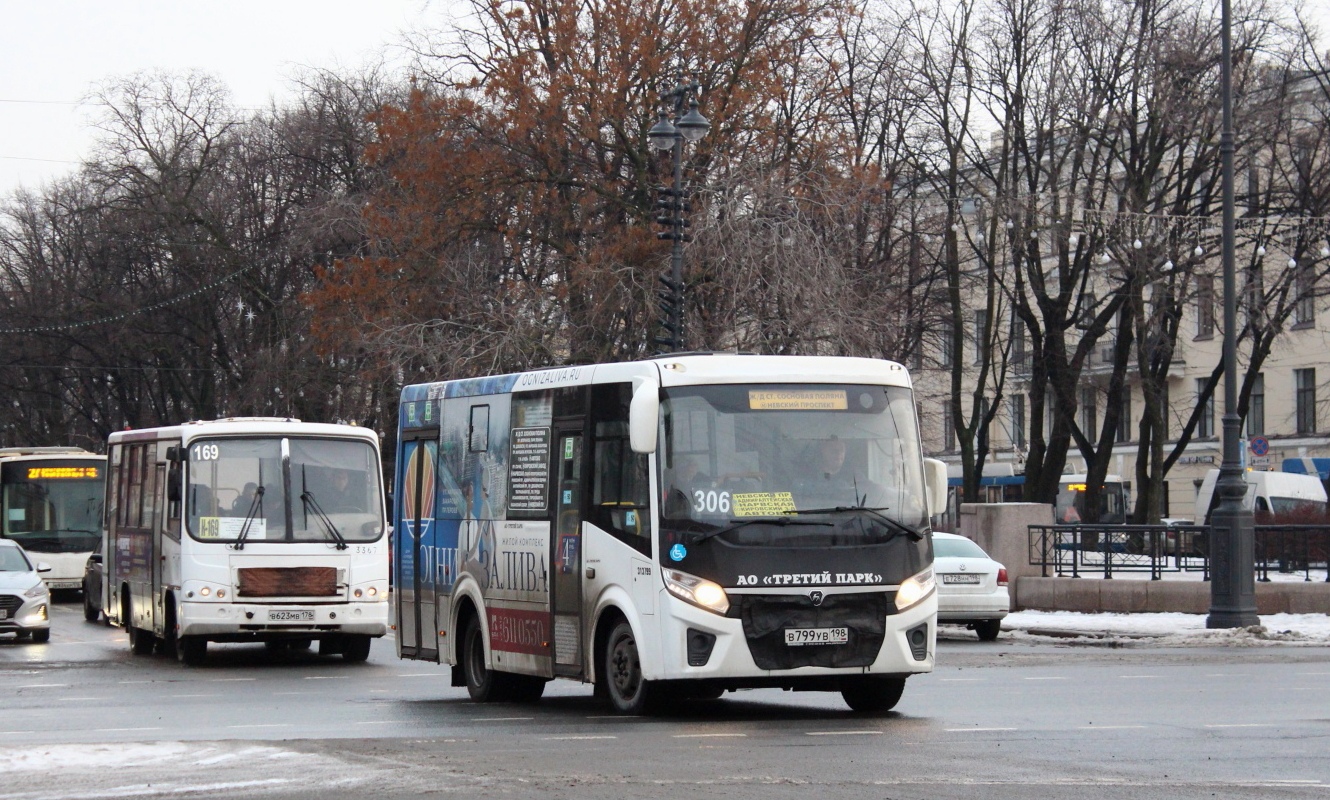 Sankt Peterburgas, PAZ-320435-04 "Vector Next" Nr. В 799 УВ 198