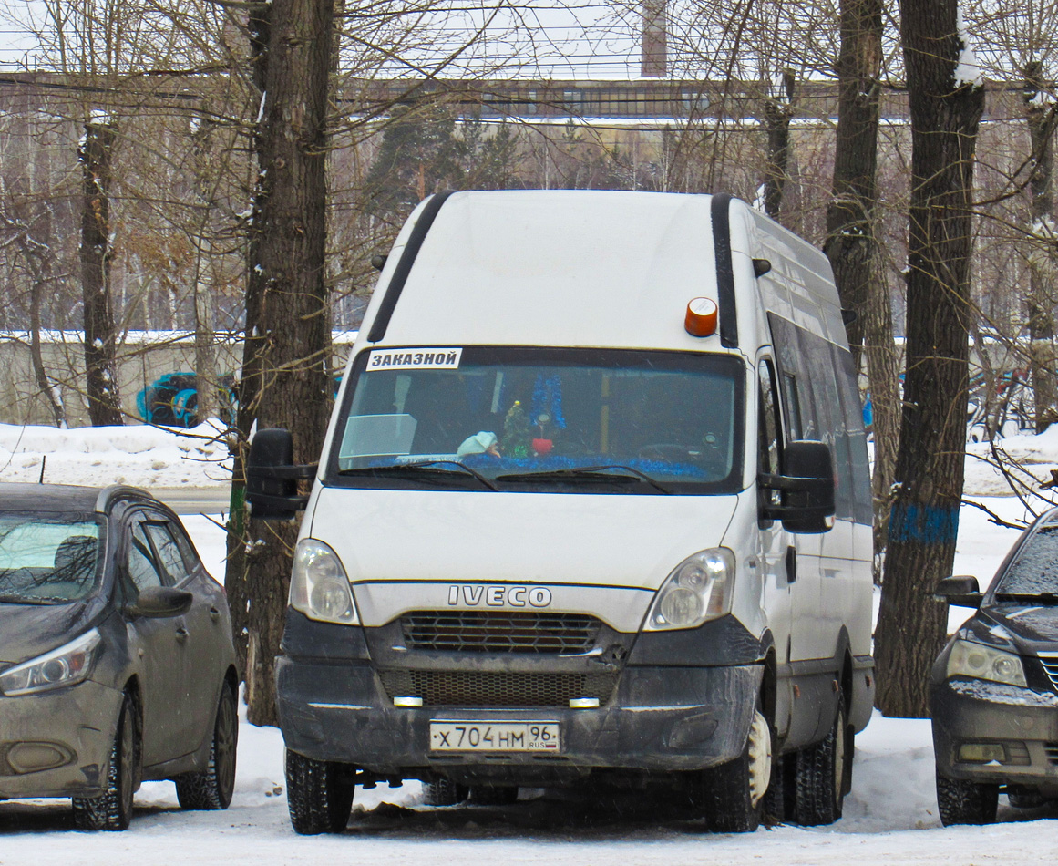 Свердловская область, Нижегородец-2227US (IVECO Daily) № Х 704 НМ 96