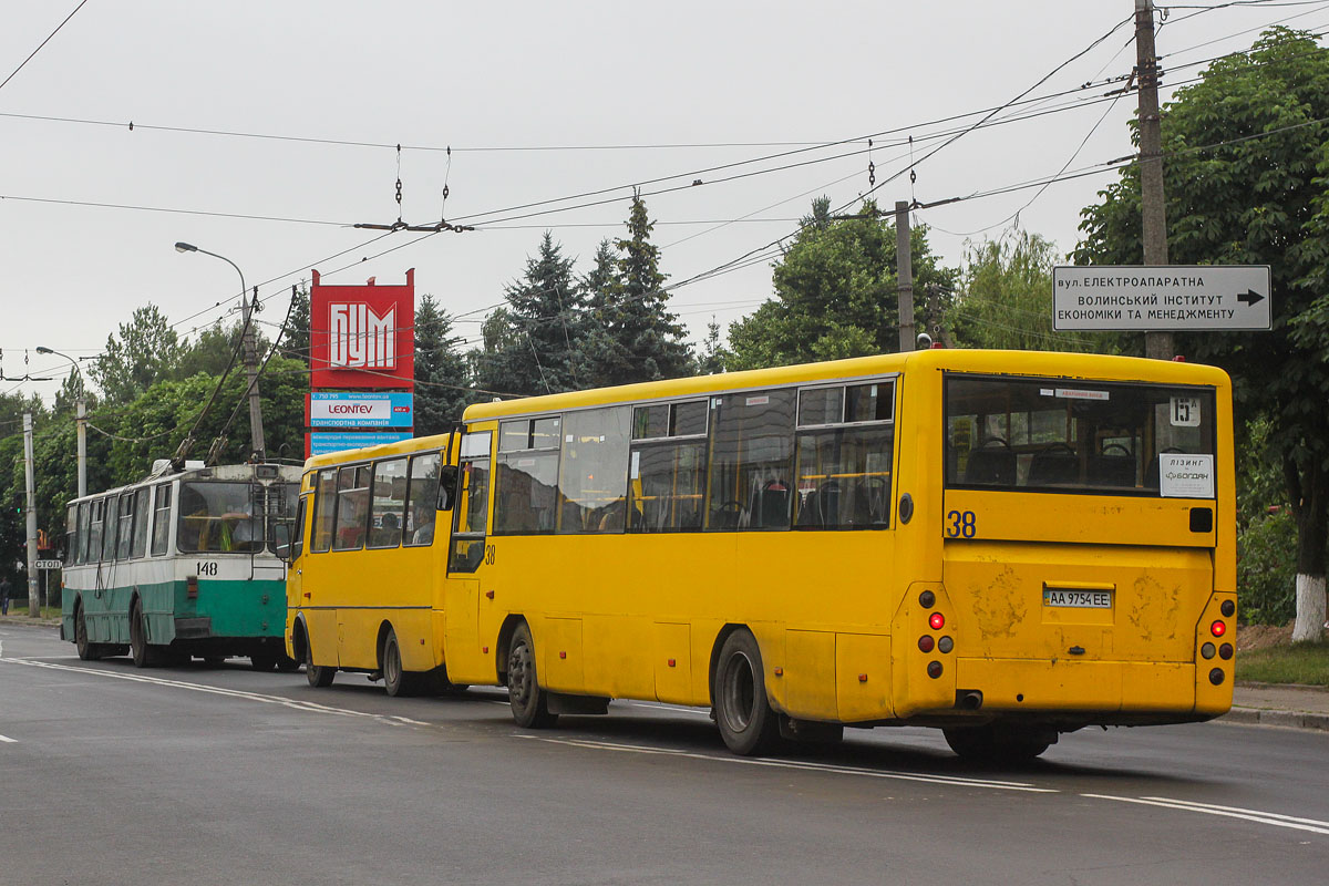 Volinskaya region, Bogdan A1445 sz.: 38