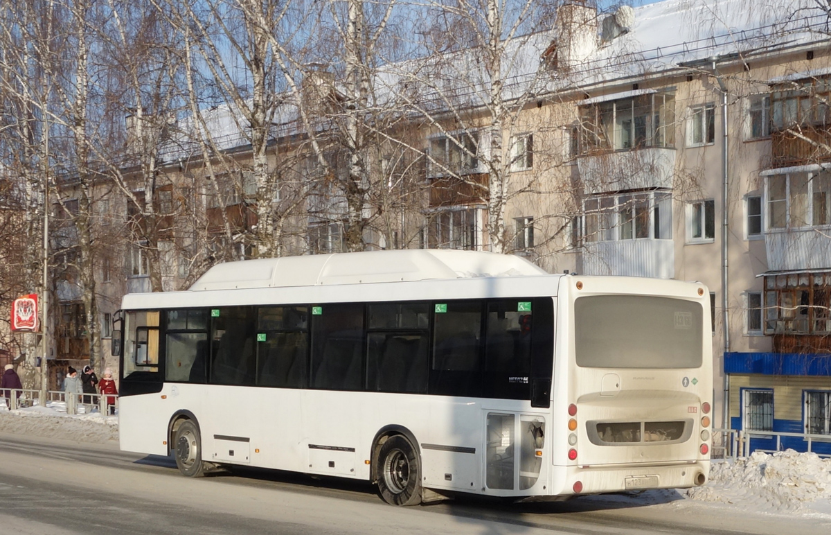 Sverdlovsk region, NefAZ-5299-11-56 # Н 123 АН 196