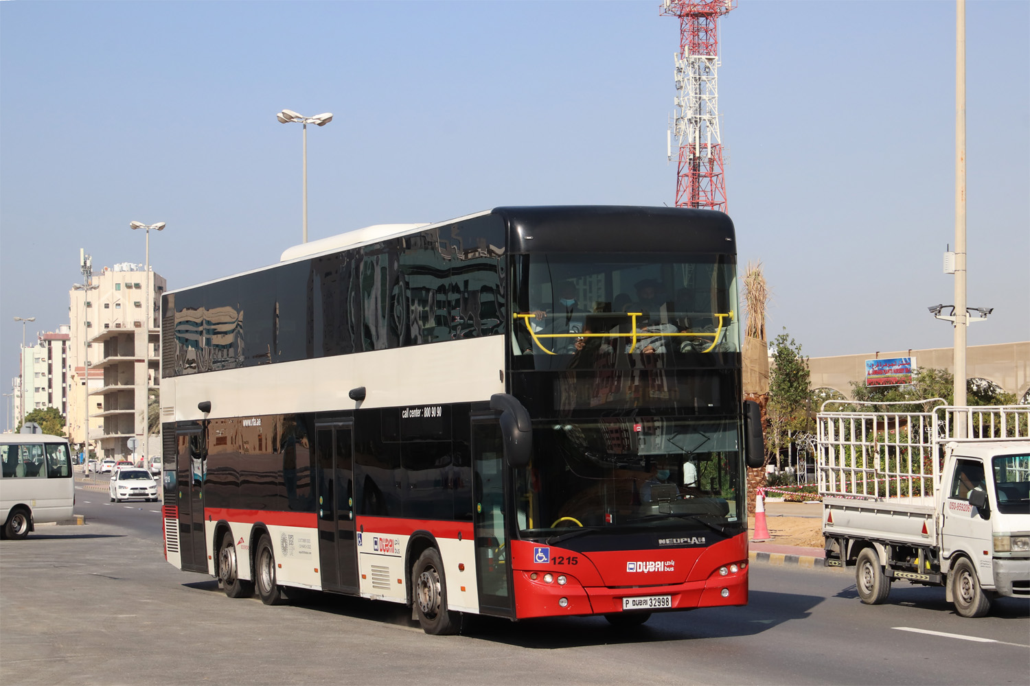 ОАЭ, Neoplan 488 N4526/3 Centroliner Evolution № 1215