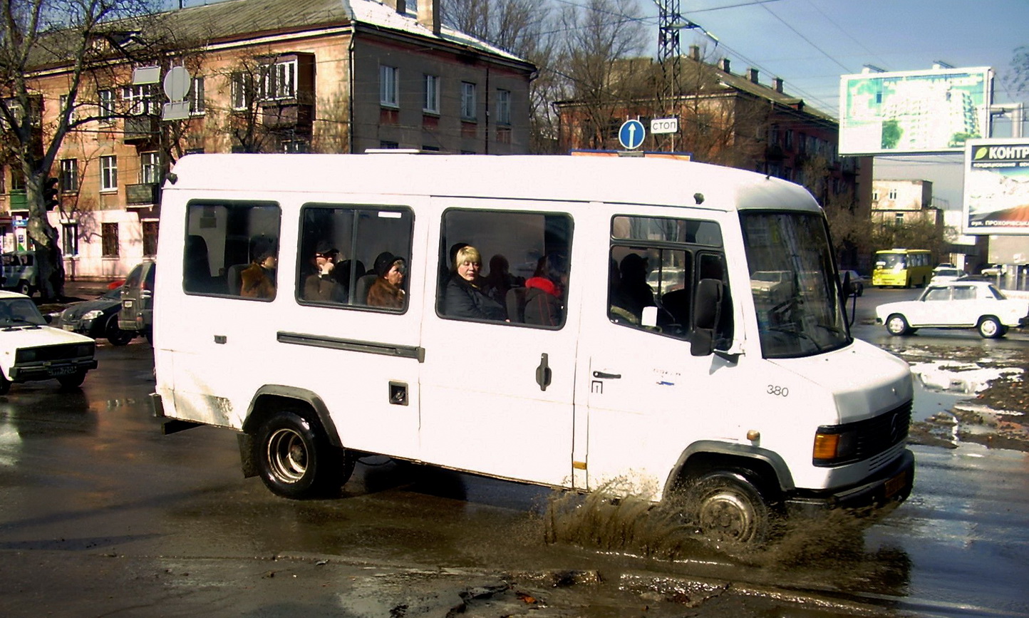 Одесская область, Mercedes-Benz T2 609D № 380