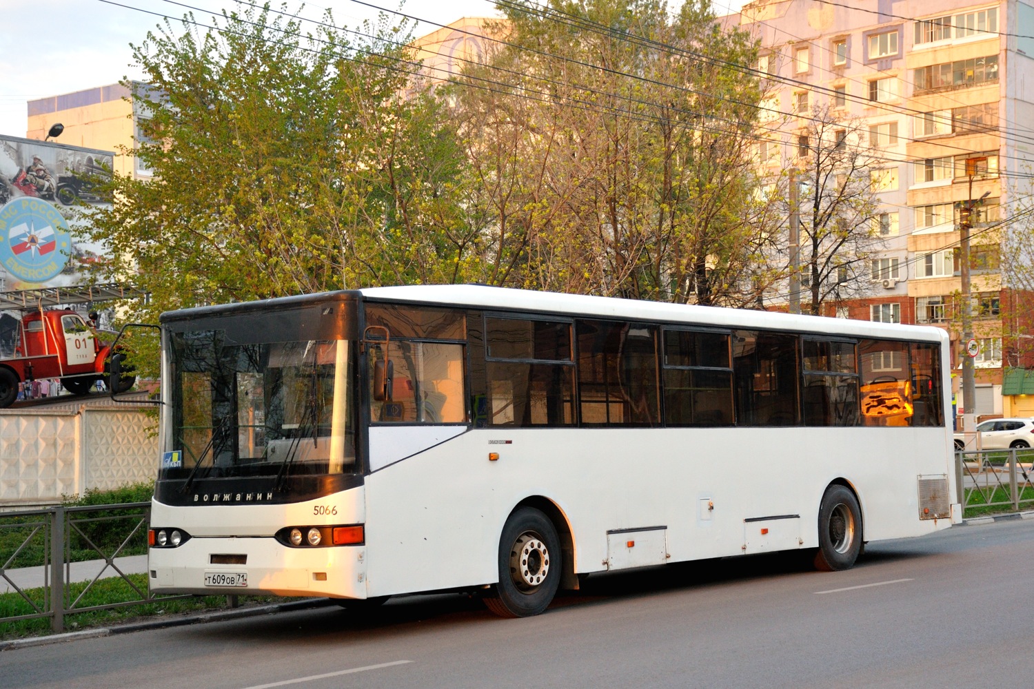 Тульская область, Волжанин-5270-10-06 № Т 609 ОВ 71