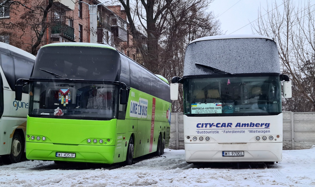 Polija, Neoplan PA2 N1116/3HC Cityliner HC № WI 435JF; Polija, Neoplan PA3 N1116/3HL Cityliner HL № WI 970GL