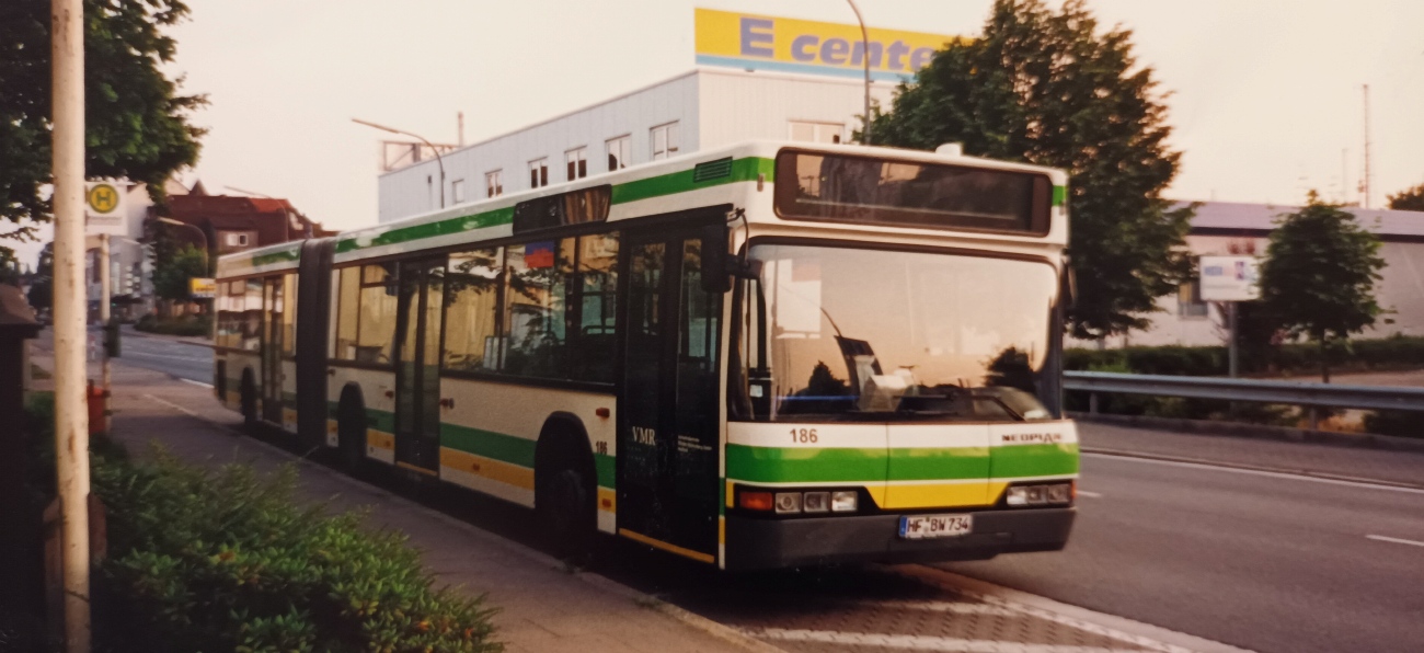 Северный Рейн-Вестфалия, Neoplan N4021/3 № 186