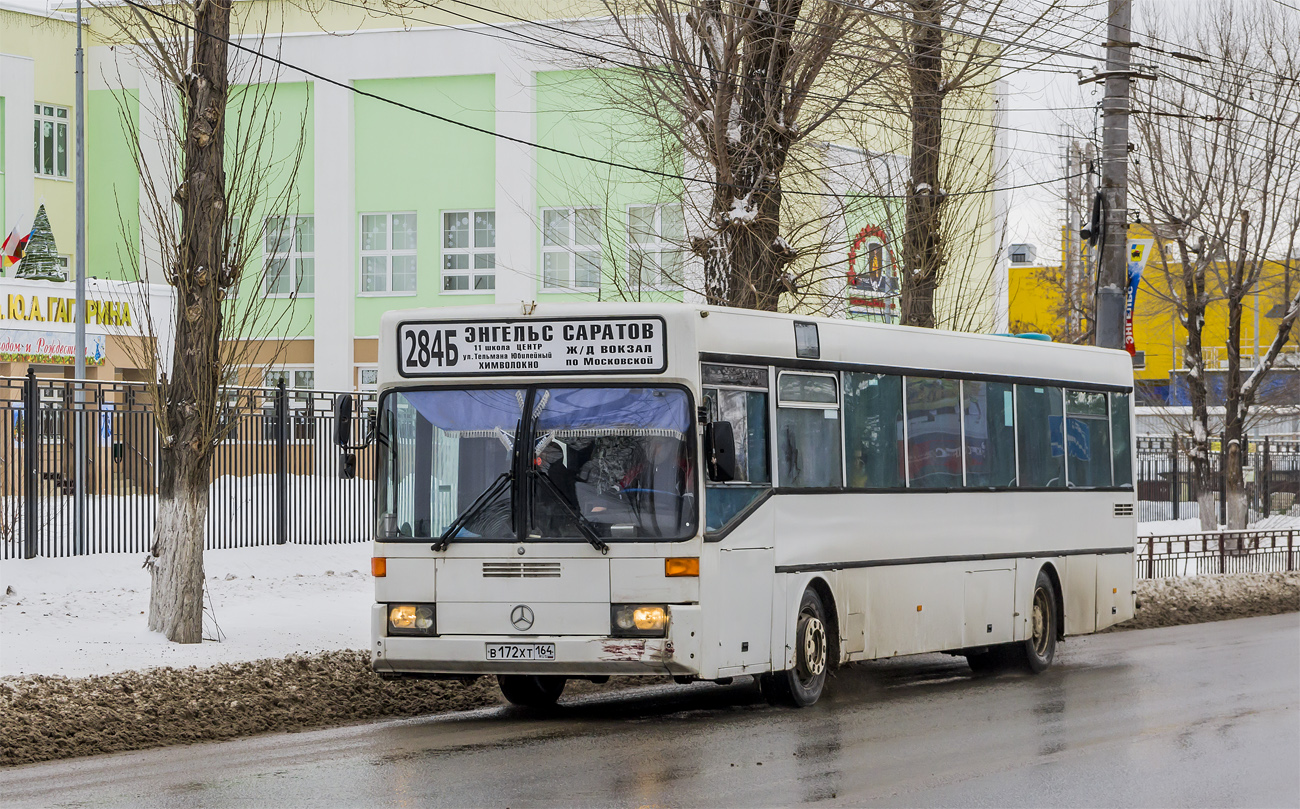 Саратовская область, Mercedes-Benz O405 № В 172 ХТ 164