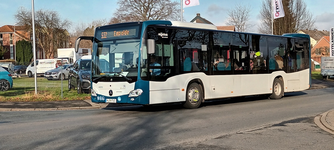 Нижняя Саксония, Mercedes-Benz Citaro C2 Ü hybrid № H-RH 745