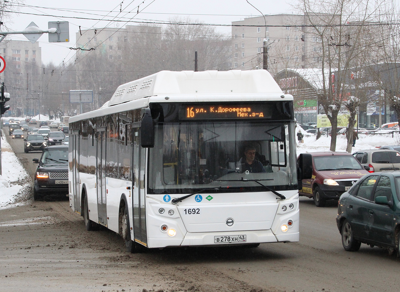 Кировская область, ЛиАЗ-5292.67 (CNG) № х692