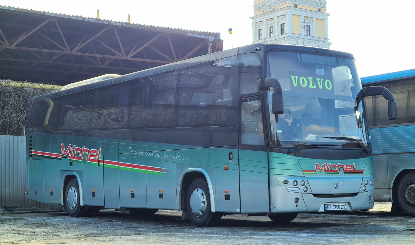 Полтавская область, Volvo 9900 № BI 5700 ET