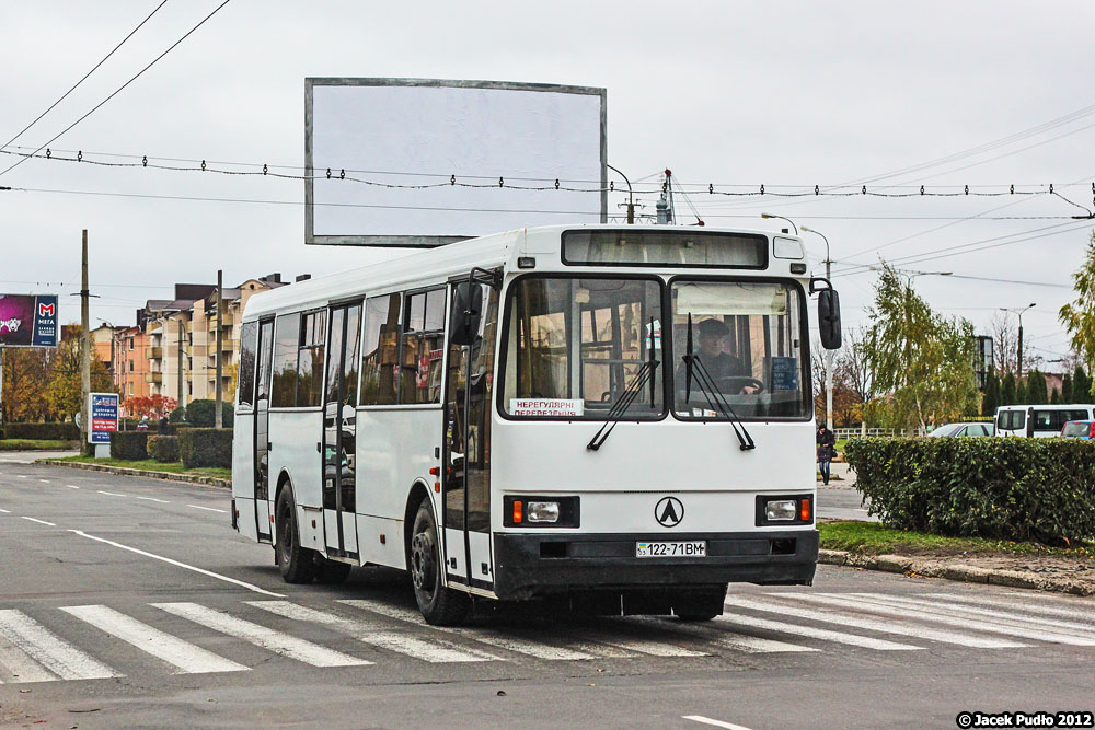 Волынская область, ЛАЗ-52528А № 122-71 ВМ