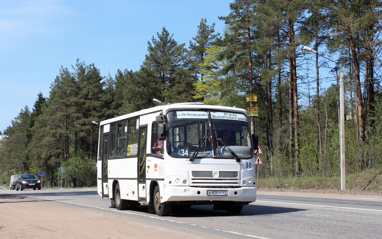 Ленинградская область, ПАЗ-320402-05 № 31