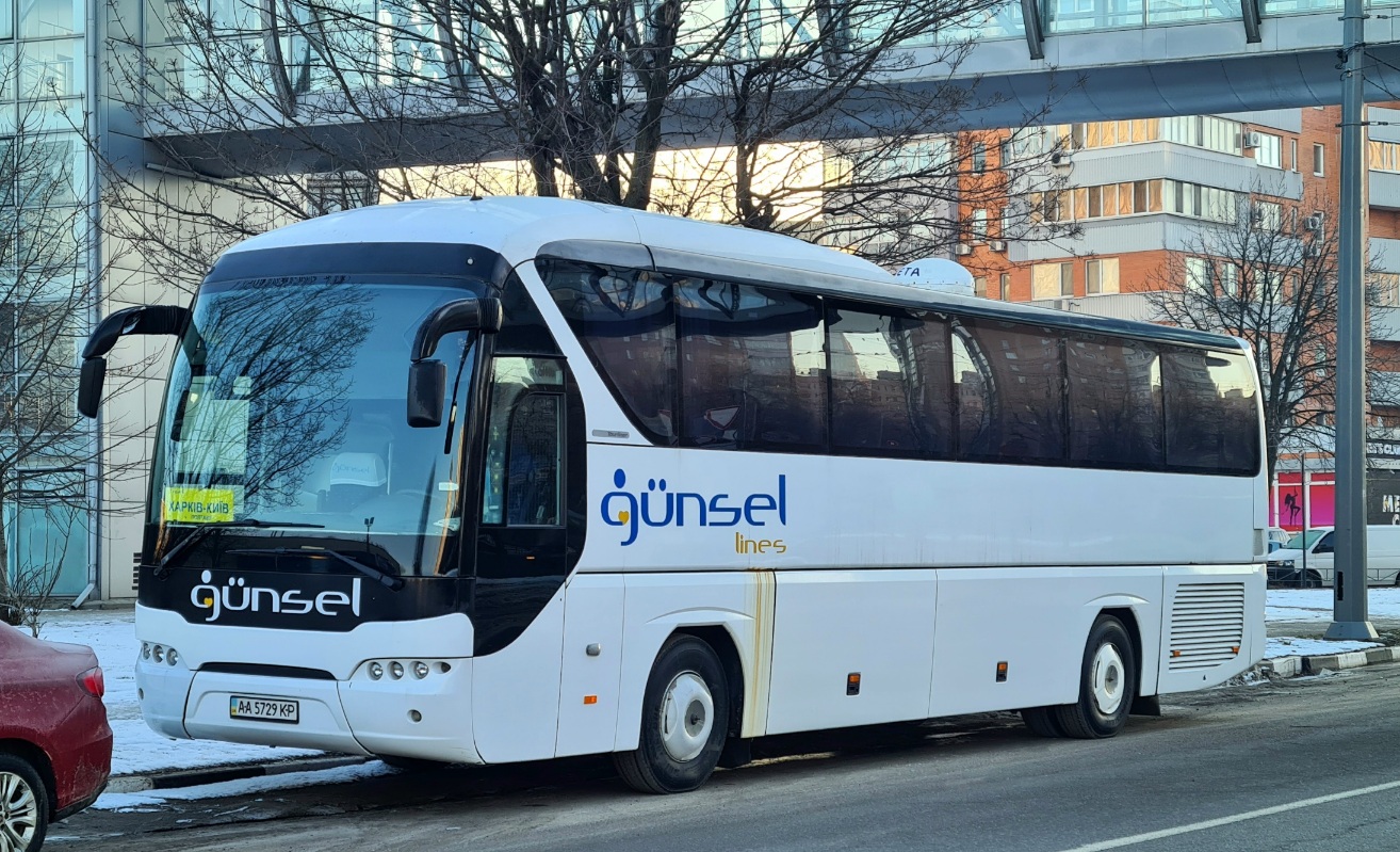 Киев, Neoplan P21 N2216SHD Tourliner SHD № AA 5729 KP