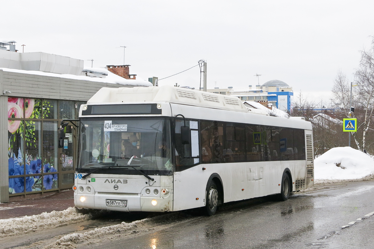 Московская область, ЛиАЗ-5292.67 (CNG) № В 587 УХ 750