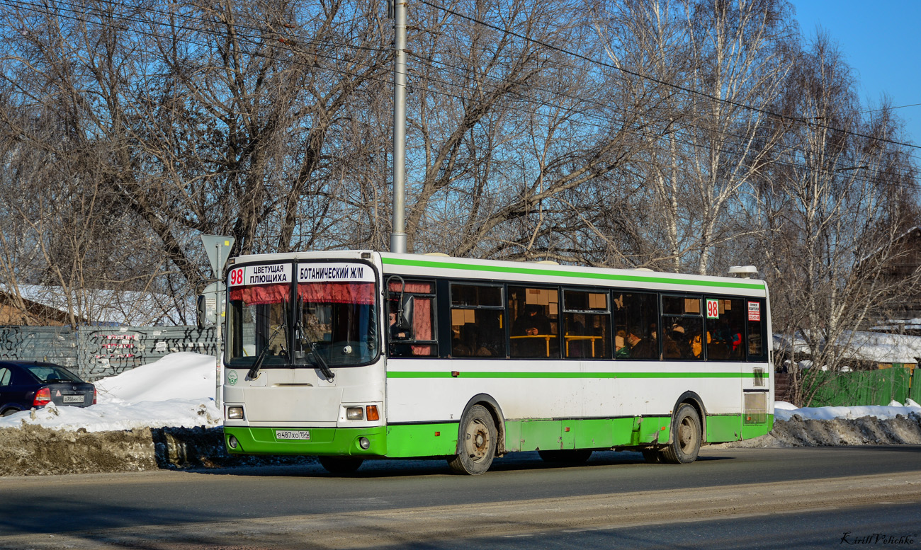 Новосибирская область, ЛиАЗ-5256.36 № В 487 ХО 154