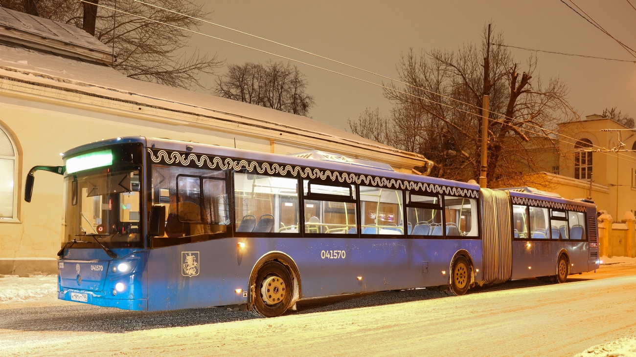 Москва, ЛиАЗ-6213.65 № 041570