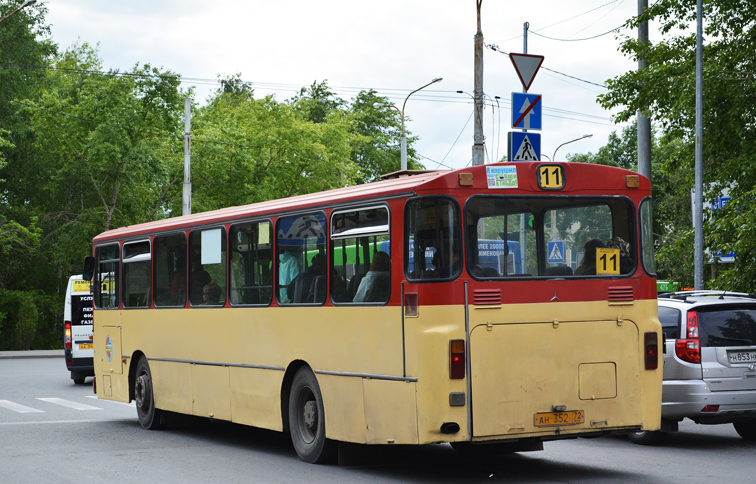 Тюменская область, Mercedes-Benz O305 № АН 352 72