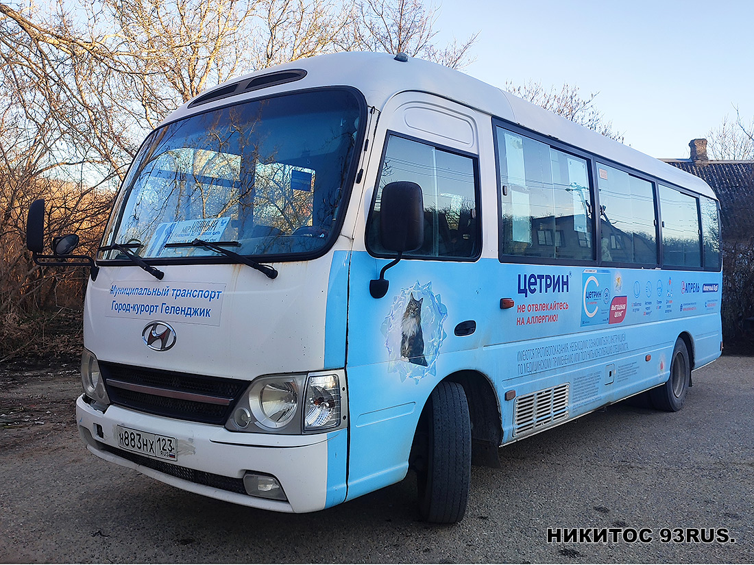 Krasnodar region, Hyundai County Kuzbass # Н 883 НХ 123