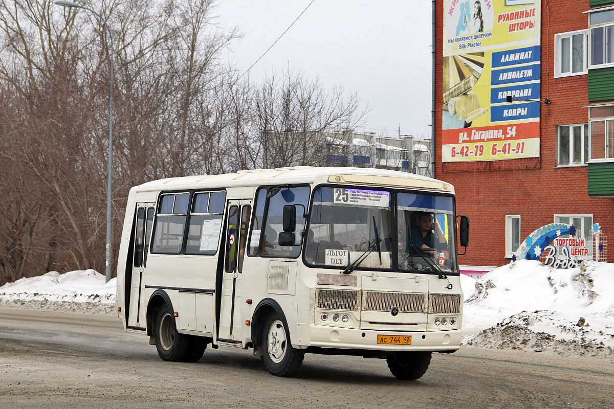 Кемеровская область - Кузбасс, ПАЗ-32054 № АС 744 42