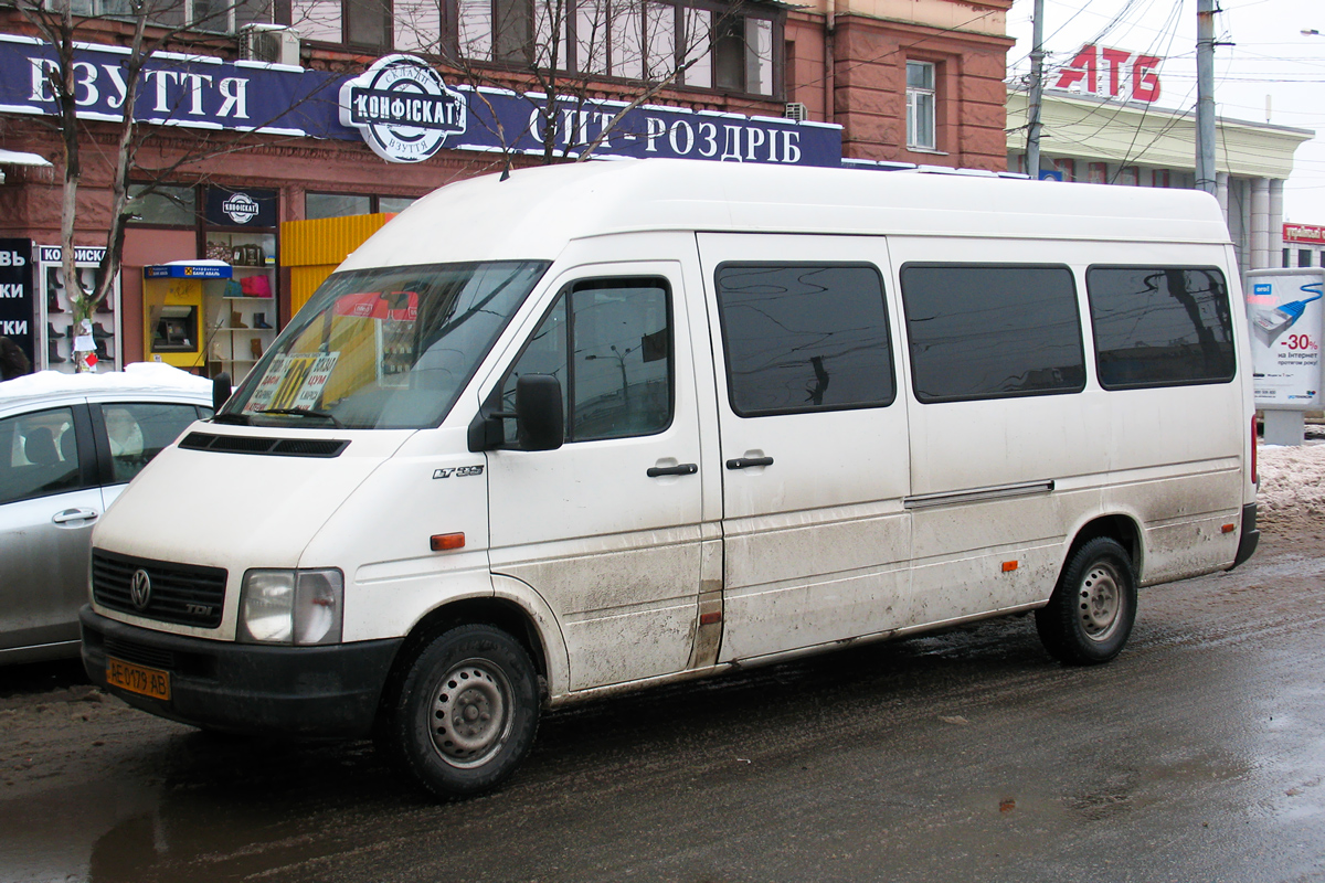 Днепропетровская область, Volkswagen LT35 № AE 0179 AB