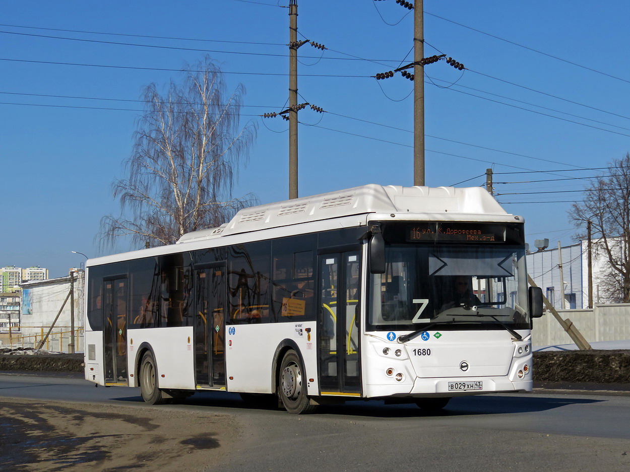 Кировская область, ЛиАЗ-5292.67 (CNG) № х680