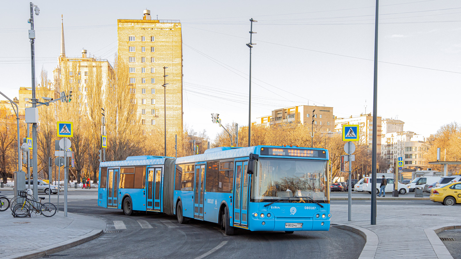 Москва, ЛиАЗ-6213.22 № 080187