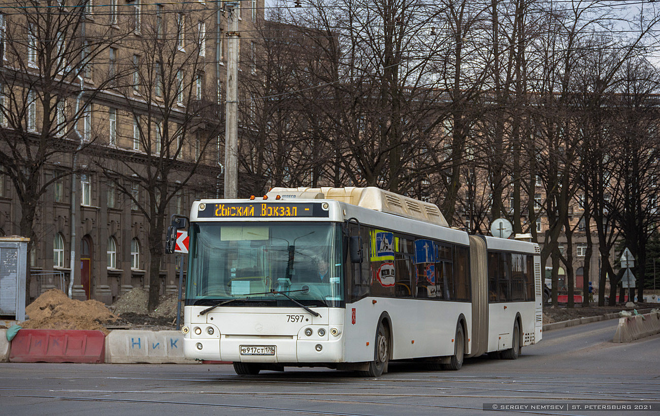 Санкт-Петербург, ЛиАЗ-6213.71 № 7597