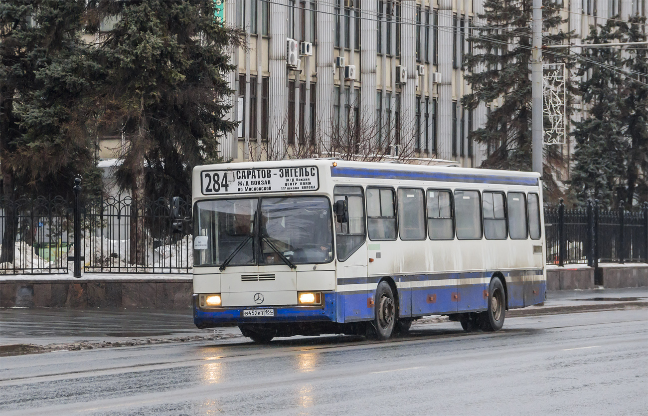 Саратовская область, ГолАЗ-АКА-5225 № В 452 КТ 164