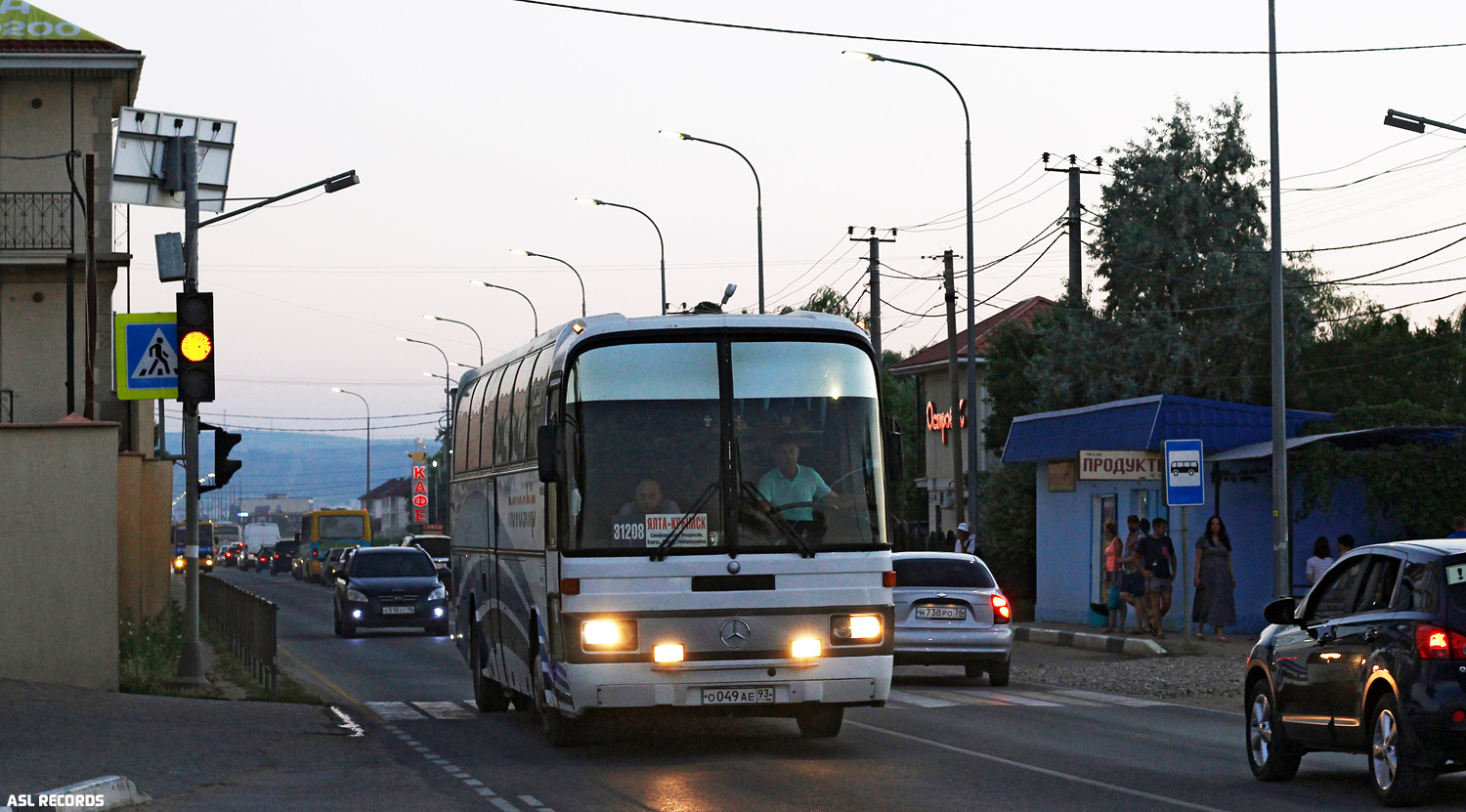 Краснодарский край, Mercedes-Benz O303-15RHD № О 049 АЕ 93