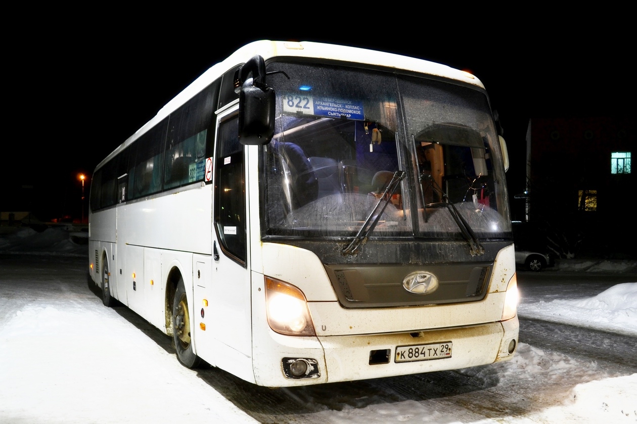 Архангельская область, Hyundai Universe Space Luxury № К 884 ТХ 29