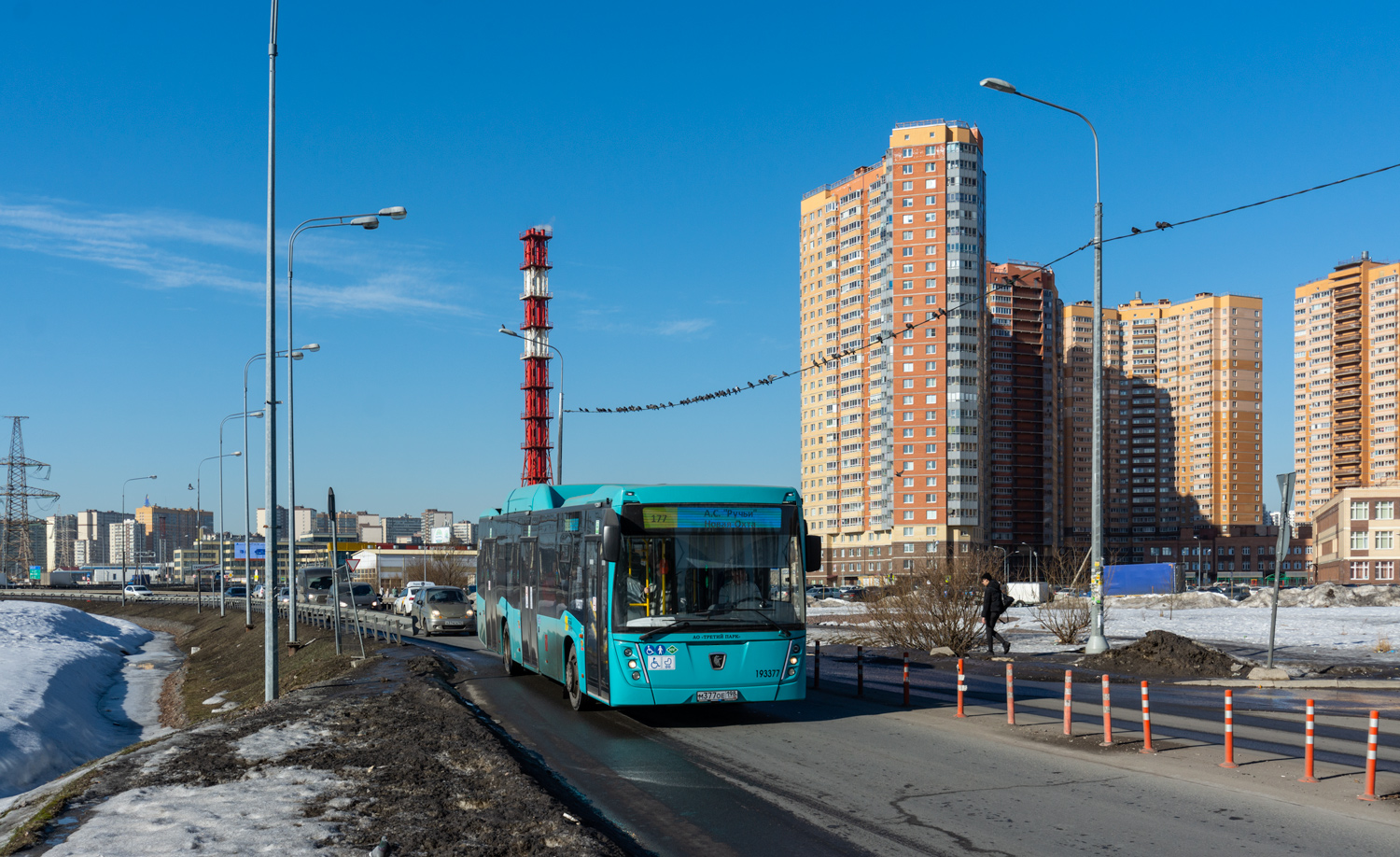 Sankt Petersburg, NefAZ-5299-40-57 (CNG) Nr. М 377 ОЕ 198