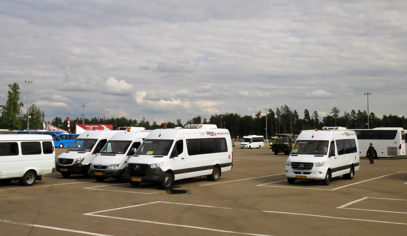 Москва, Луидор-223602 (MB Sprinter) № МХ 123 77; Москва, Луидор-223685 (MB Sprinter) № РА 496 77