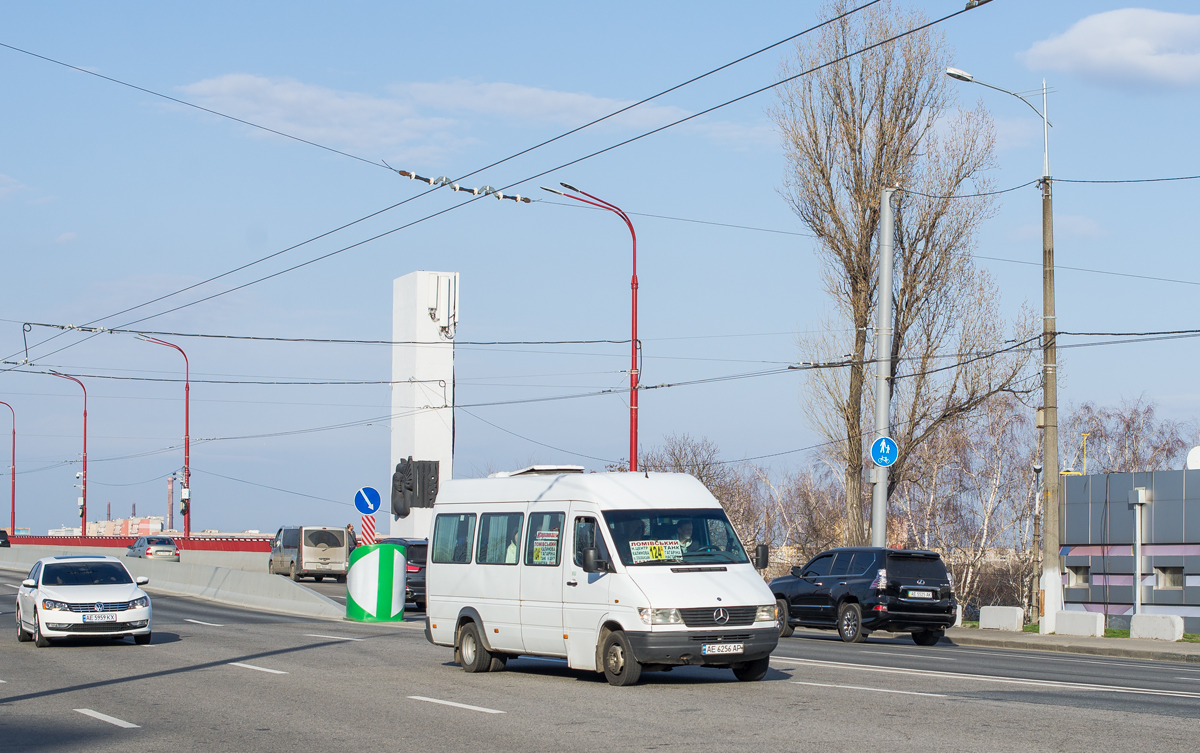 Днепропетровская область, Mercedes-Benz Sprinter W904 412D № AE 6256 AP