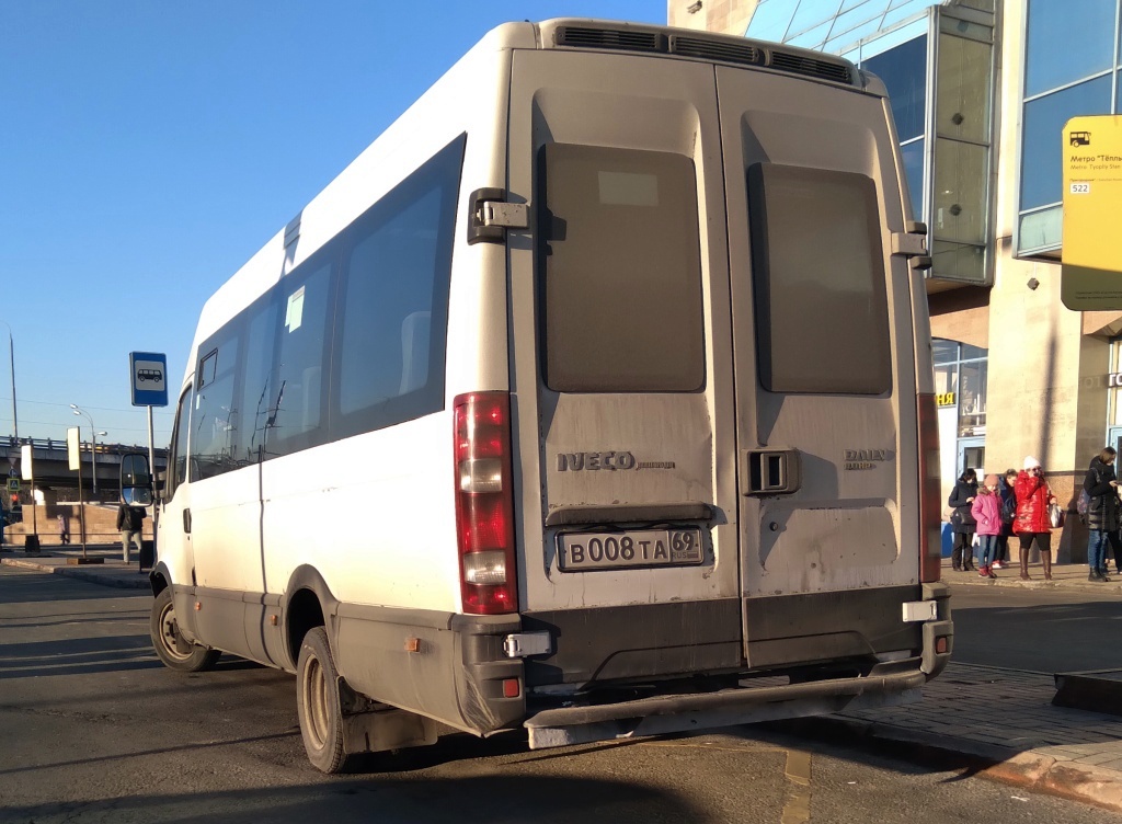 Moskva, Nizhegorodets-2227UT (IVECO Daily) č. В 008 ТА 69