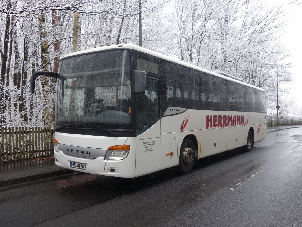 Гессен, Setra S415UL № MR-YQ 700
