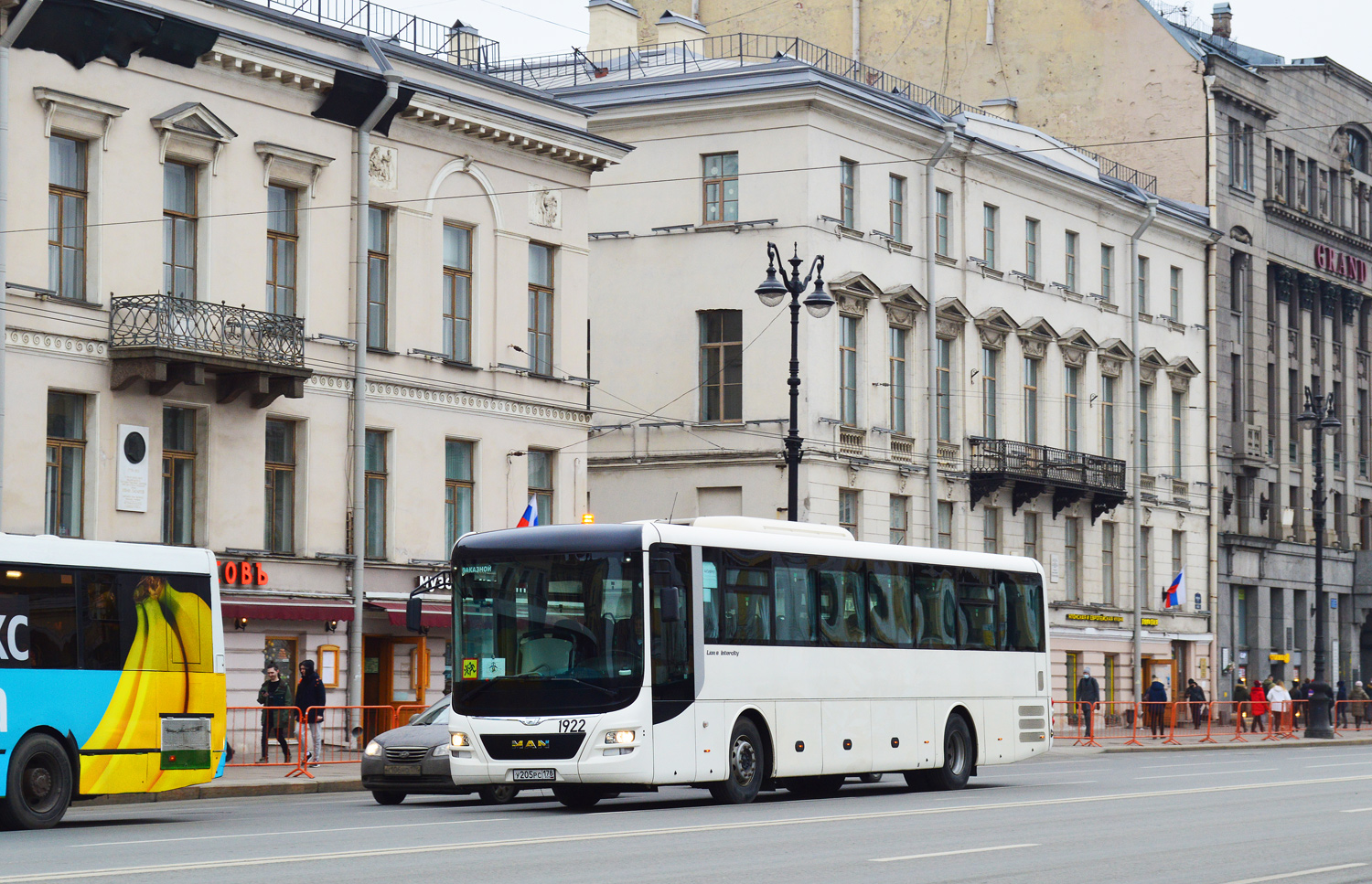 Saint Petersburg, MAN R60 Lion's Intercity ÜL290 # 1922