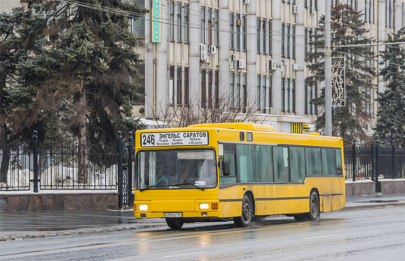 Саратаўская вобласць, MAN A10 NL262 № Е 297 ВС 164