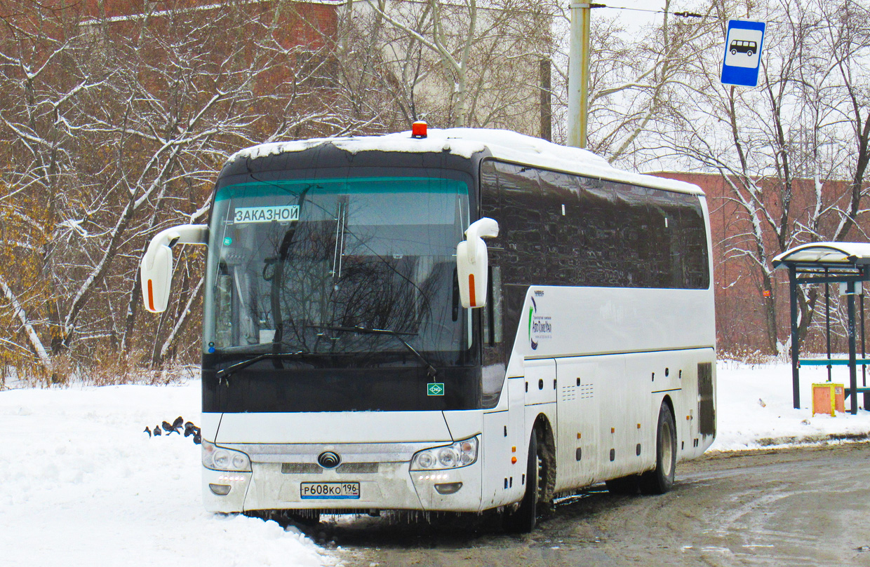 Sverdlovsk region, Yutong ZK6122H9 # Р 608 КО 196