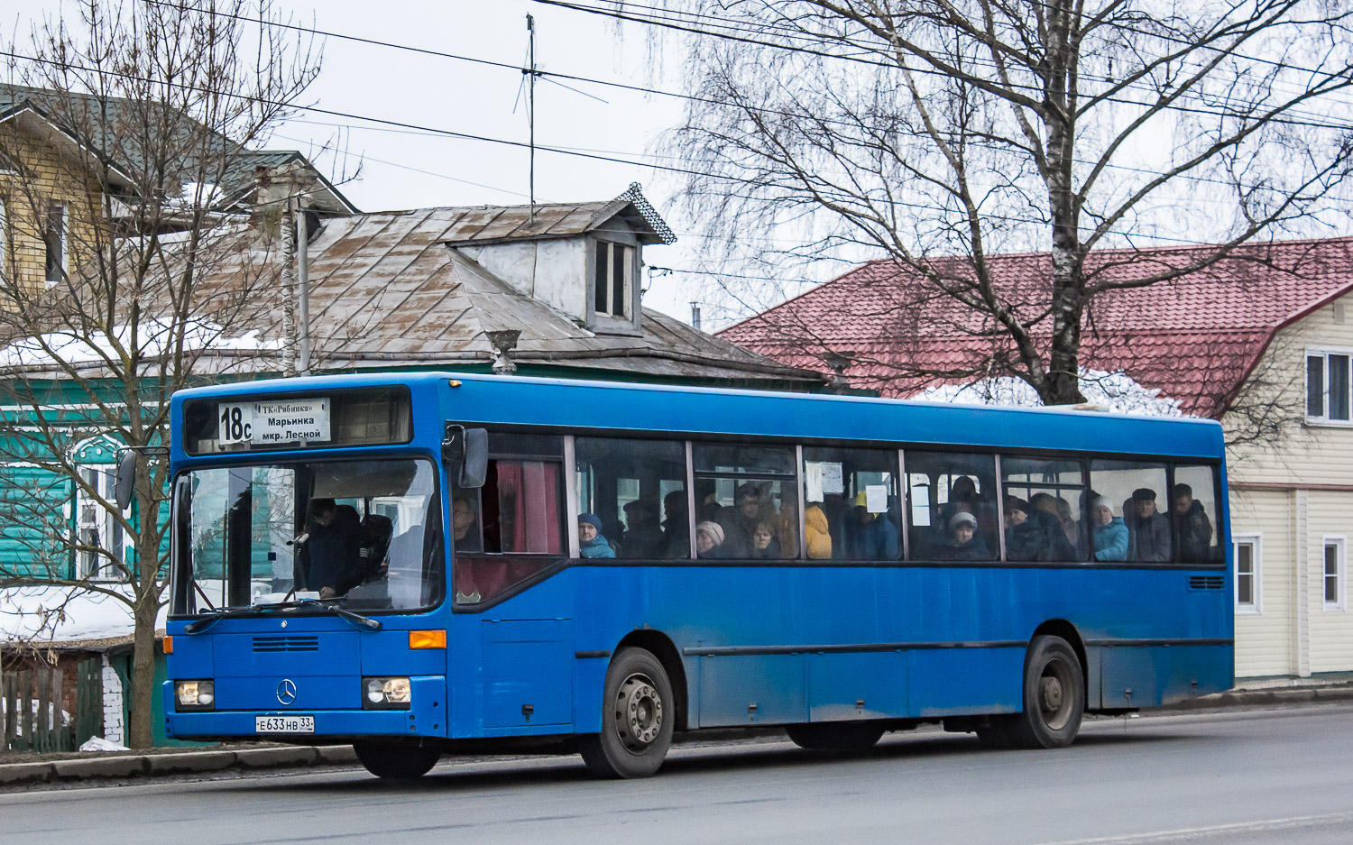Vladimir region, Mercedes-Benz O405N č. Е 633 НВ 33