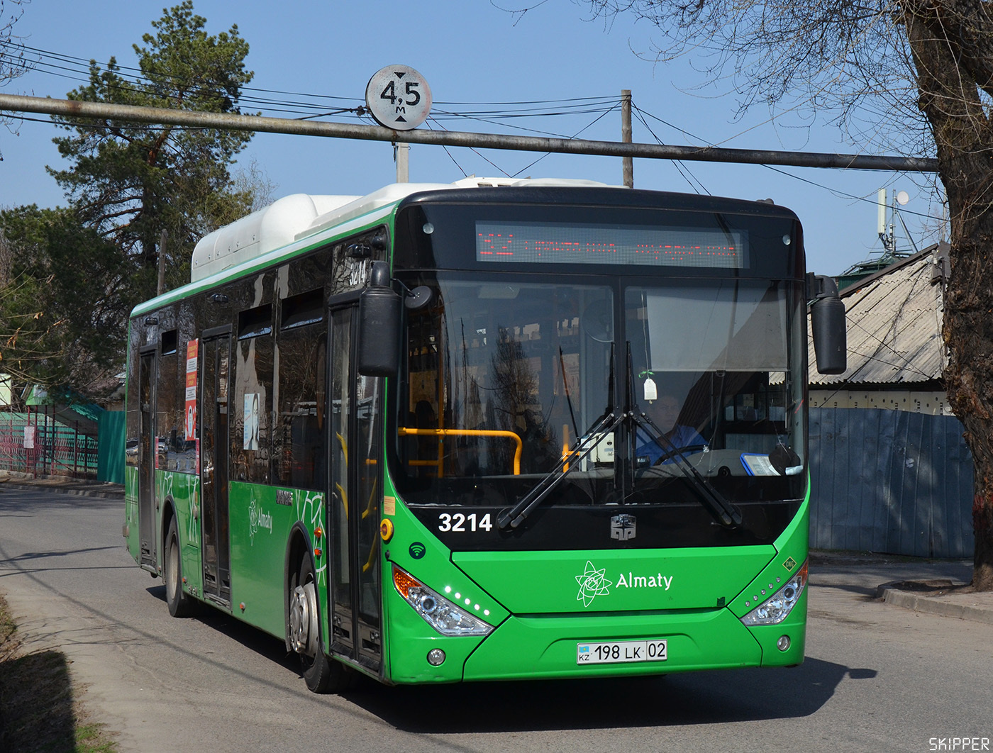 Алматы, Zhong Tong LCK6125HGAN № 3214