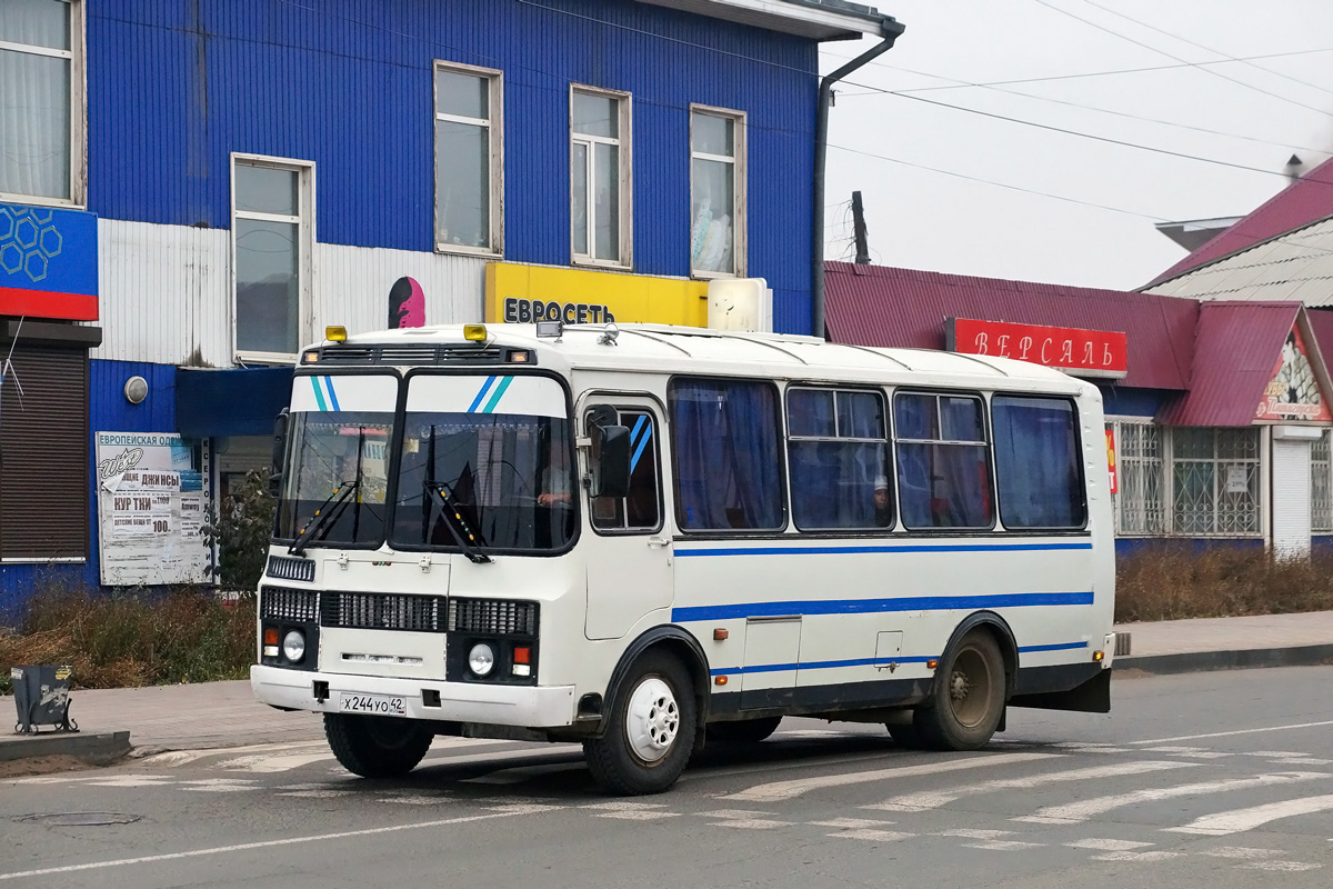 Irkutsk region, PAZ-32054-07 # Х 244 УО 42